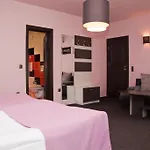 Gran Via Hotell 3*